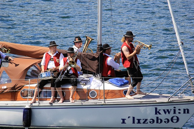 通过不断的 通过不断的